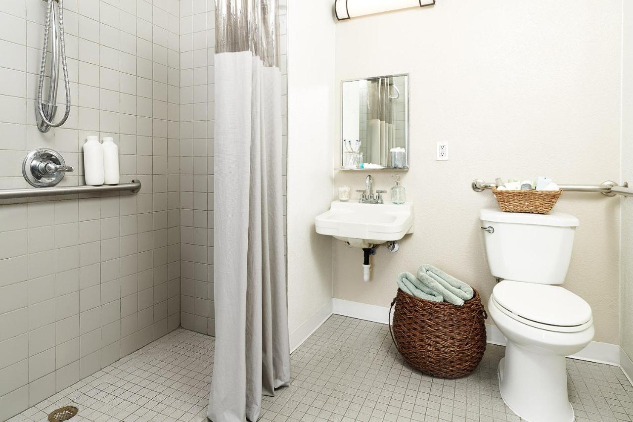 Intown Suites Extended Stay Minneapolis Mn - Кун-Рапидс Экстерьер фото